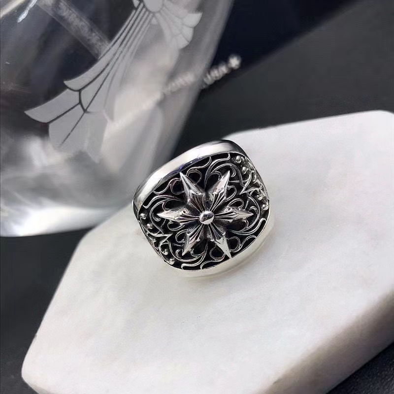 Ch**me He**ts rings